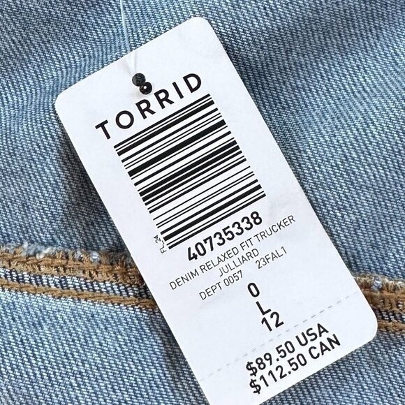NEW NWT Torrid Julliard Denim Relaxed FIt Trucker Jacket Size 12 / Large - Picture 8 of 9
